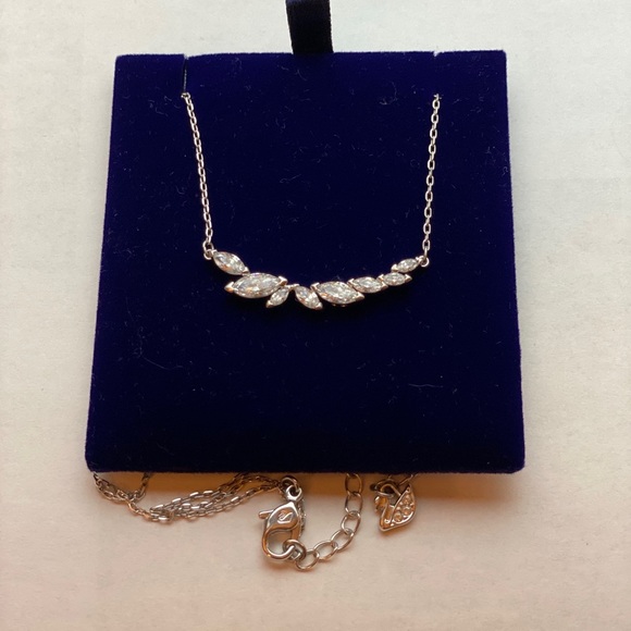 Swarovski Louison Collection Necklace - Picture 4 of 4